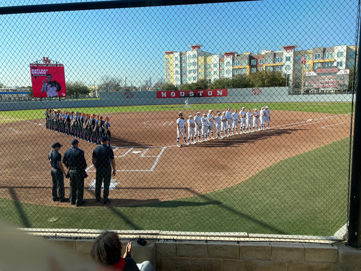 .<a href="/BroncoSportsSB/">Boise State Softball</a> take game 1 of the doubleheader 7-4. <a href="/UHCougarSB/">Houston Softball</a> can bounce back in game 2. Join <a href="/jaylinbaldridge/">Jaylin Baldridge</a> and me at 7 pm on ESPN+!