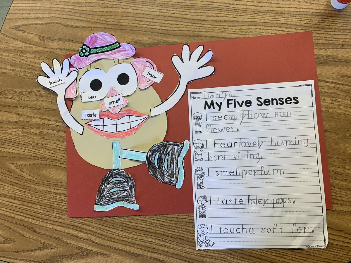 AlisonGibbons01's tweet photo. This week we learned about our 5 senses and including adjectives in our writing to make our sentences more descriptive.  Check out some of our Potato Heads &amp; sentences that we made today! @A4Hughes @missniss312 #chdreambuilders https://t.co/48hbSGq4RP