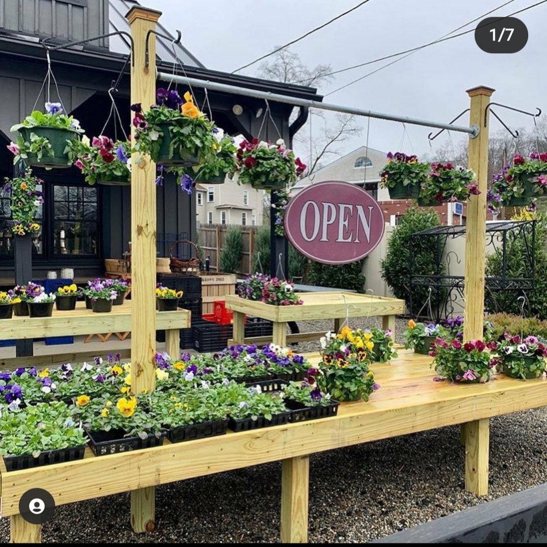 CrumbleyKitchen's tweet photo. Big new, CK fam! We're participating in our first in-person event in 2022...Vendor Day at @princesfarmstand in Mountainside!

Come out and show us some support and sample all of our products (swipe to see what we'll be bringing)!

#localnjbusiness #hotsauce #vegansauce https://t.co/o4f8fInqVY
