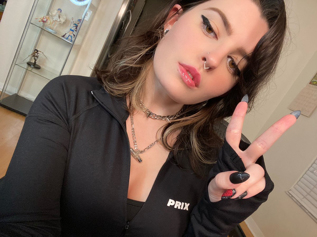 Vee (@purrvee) / Posts / X