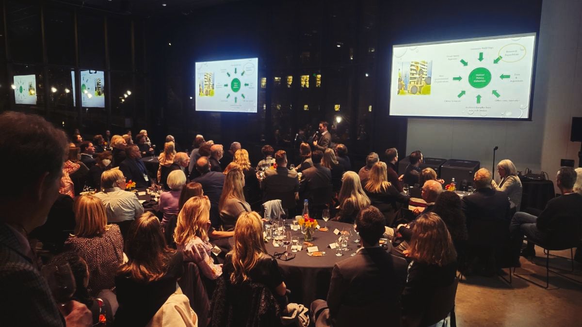 SeattleARCS's tweet photo. We are still buzzing from Monday's  Burke Museum event and the natural history knowledge shared by curators Adam Leache' and Luke Tornabene.  Our heartfelt thanks to @burkemuseum for this unique opportunity to engage with science in such a beautiful space. @uofw @wsupullman https://t.co/YWyAuUAumb