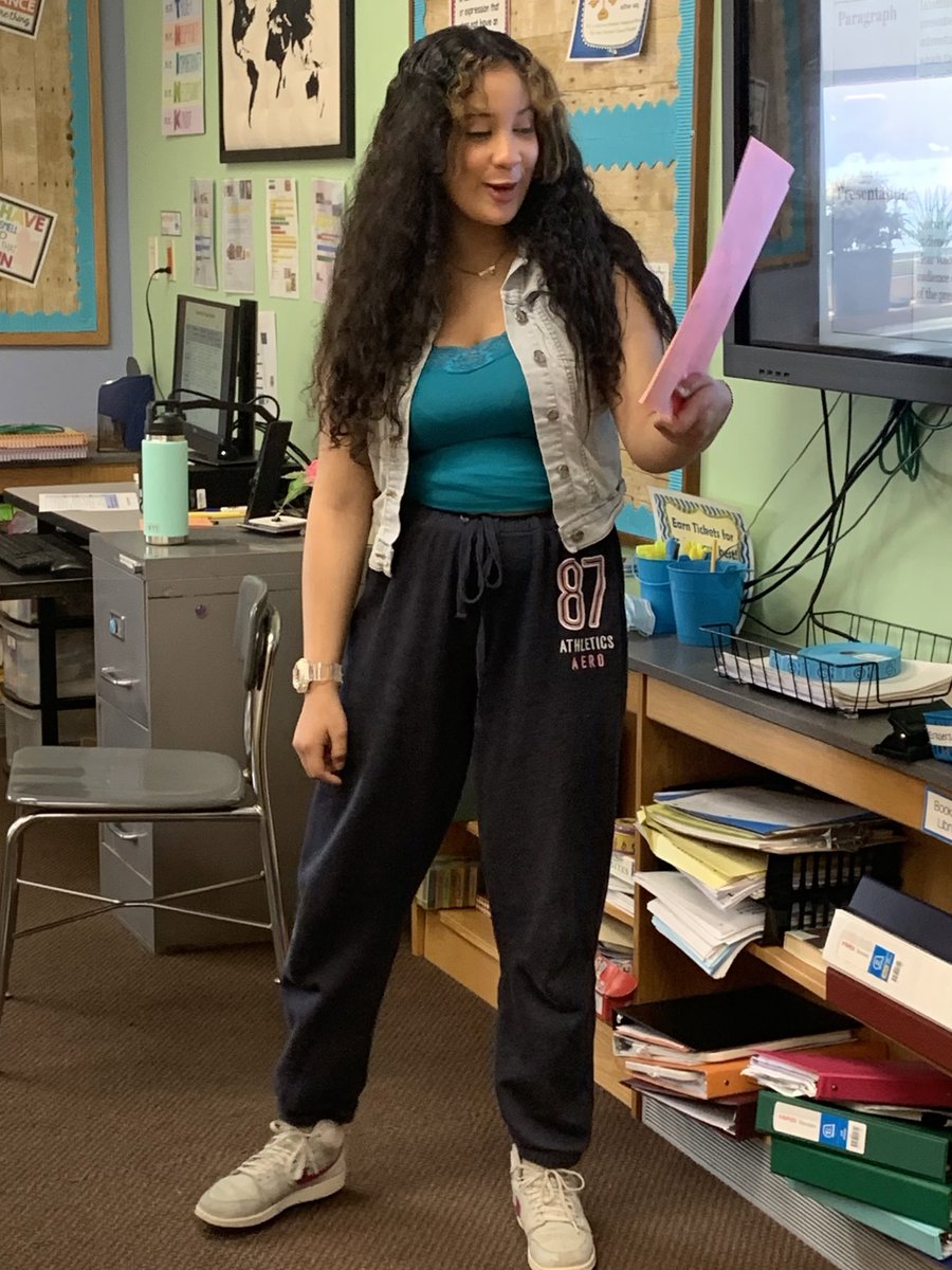 Christina Goldsmith tweet media