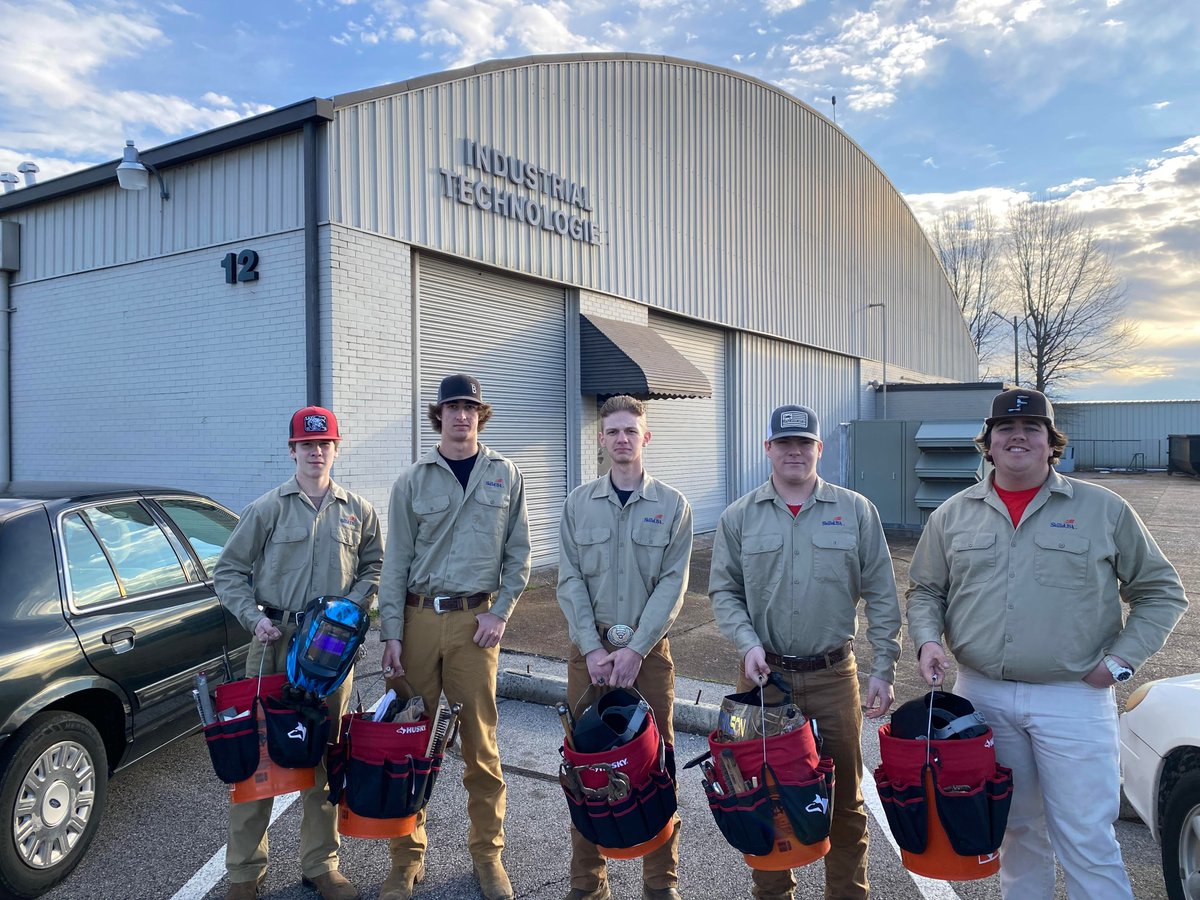 EPCOTCTE's tweet photo. Good day for @EPCOTWELDING at North District @SkillsUSA competition.  Thank you to host @CalhounCollege.  These men qualified for STATE next month!  @EPCOTCTE @JCBOEal @al_skills @GoBuildAlabama @NorthALWorks @NSMBISON @PisgahFFA @SectionLions https://t.co/wUJJgVedIA
