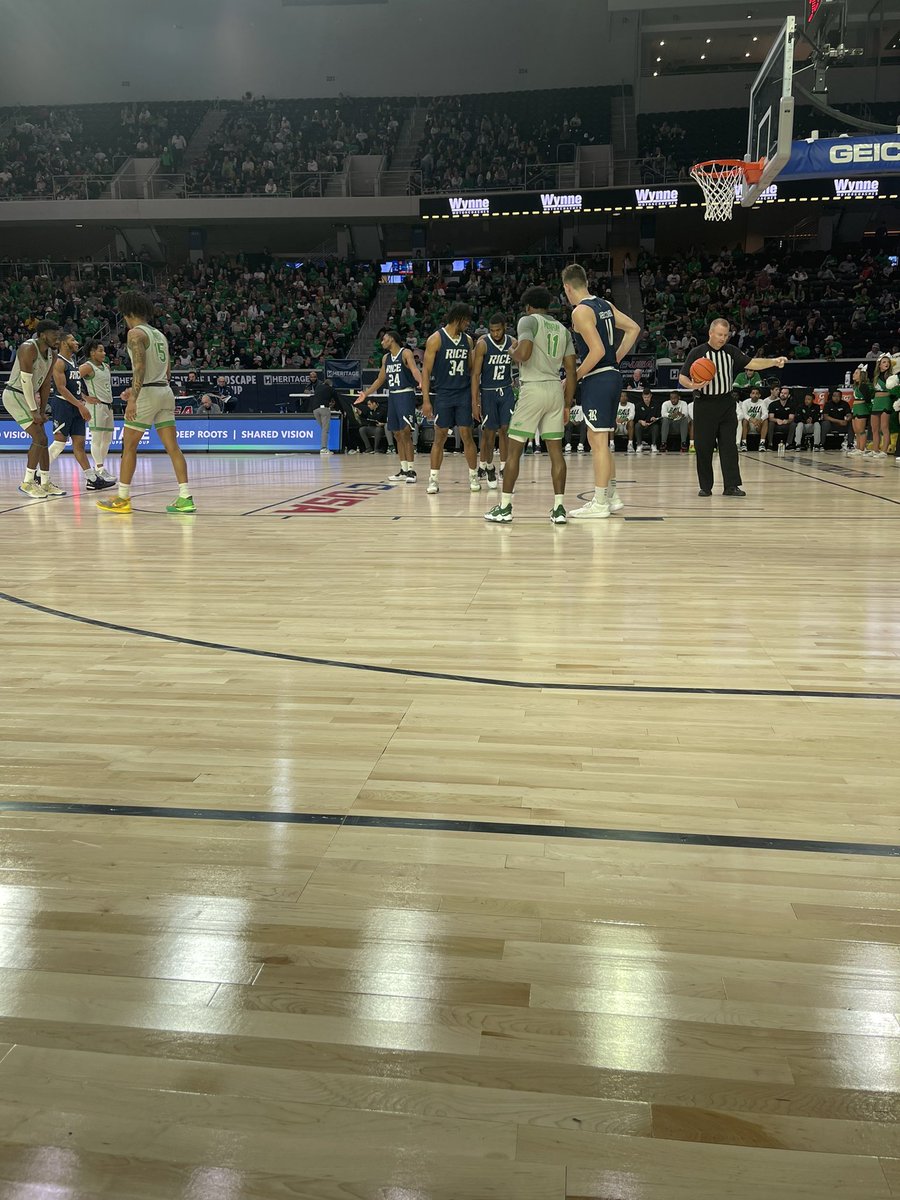 sdciulla's tweet image. Thanks @swinglecollins for the @ConferenceUSA BB tickets.