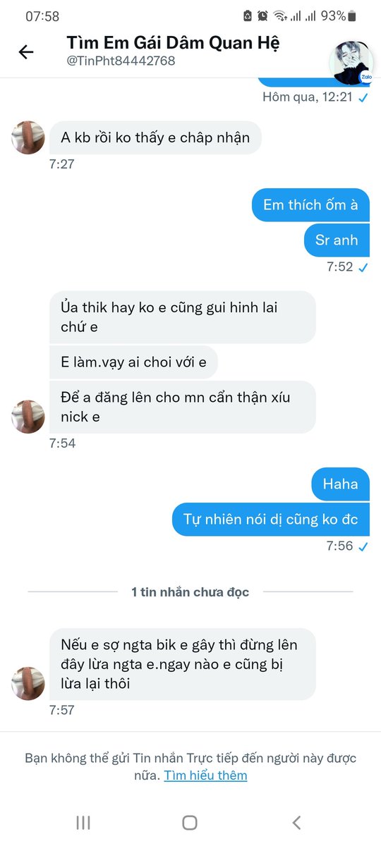 hoa_haob's tweet photo. Thể loại gì đây nó nhây nhớt cái bạc liêu con ra vẽ kkk https://t.co/LENvbxN3sx