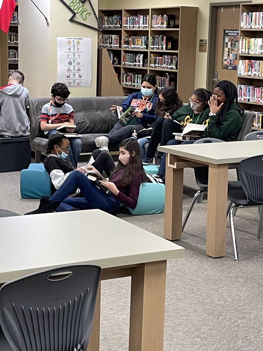 MCJHgatorsRead's tweet photo. The new seating is a hit!! @KTbookchick @AmandaSWeaver @MsMillerTheRea1 @katy_libraries https://t.co/PMQMHs54l1