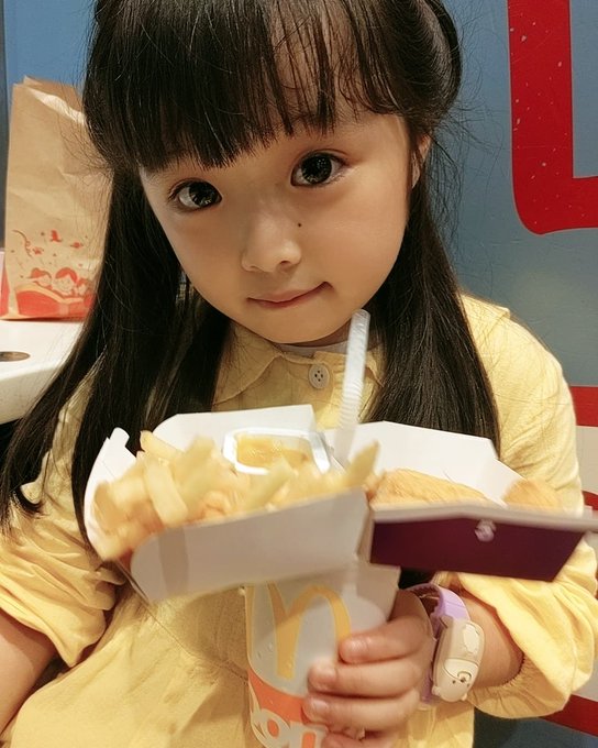 Twitterのコスプレ画像16