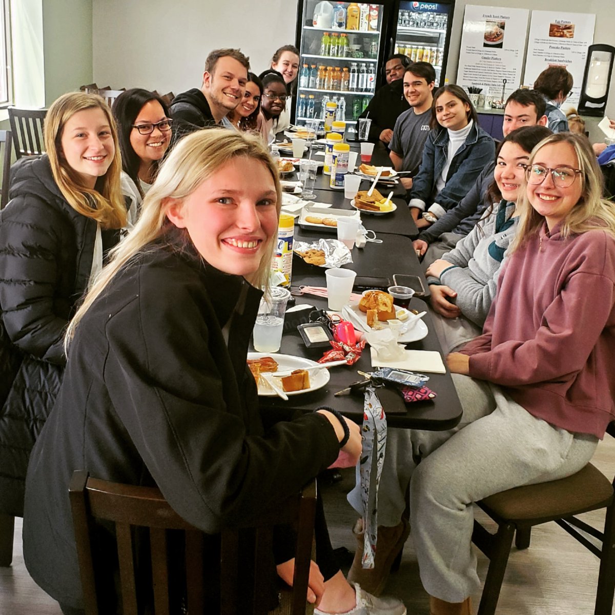 CafeTerris's tweet photo. When friends gather for a meal at Terri's Cafe we serve up great food  and atmosphere. https://t.co/PrZHVF5mmu