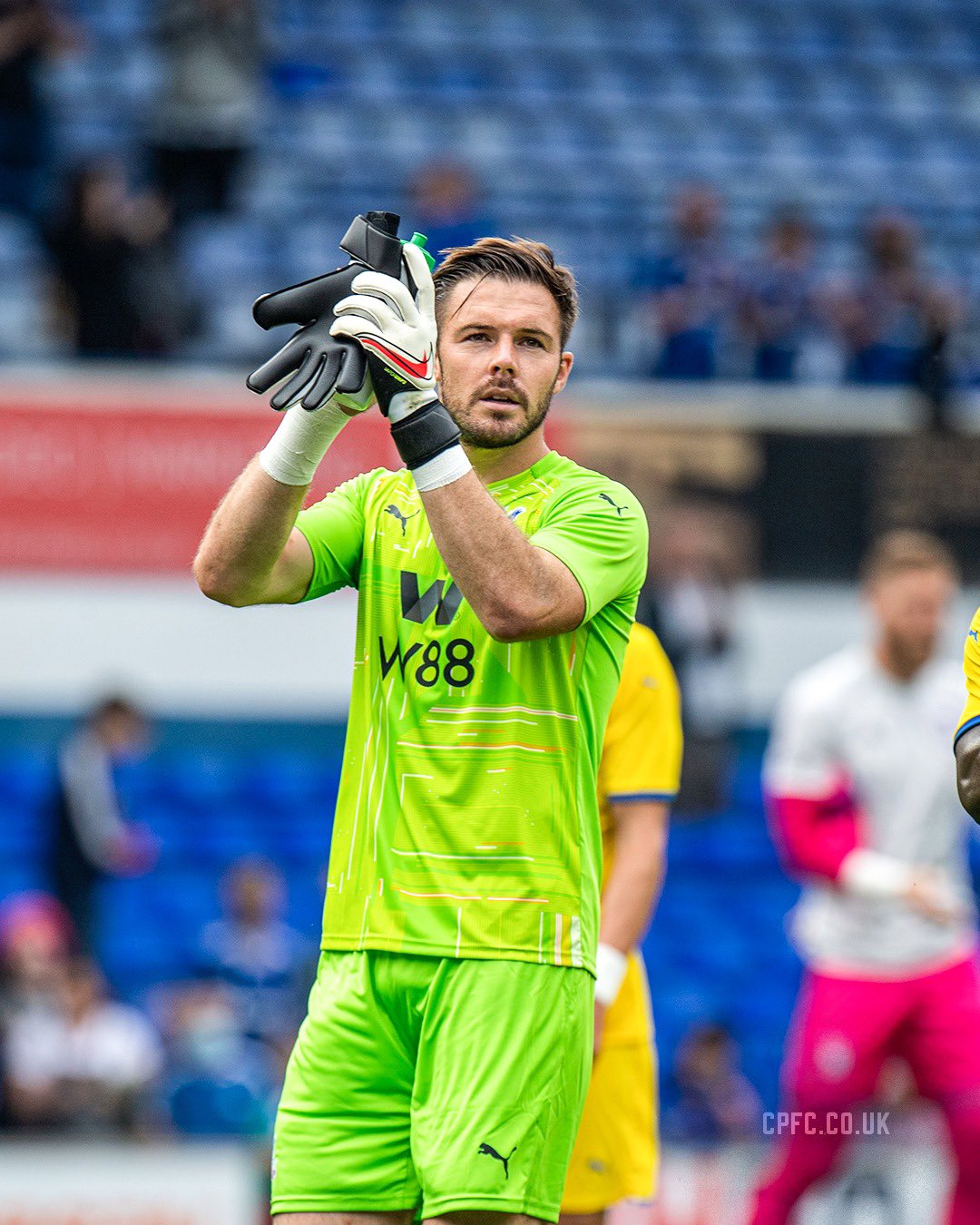  29. urodziny obchodzi dzisiaj Jack Butland.

Happy Birthday,  