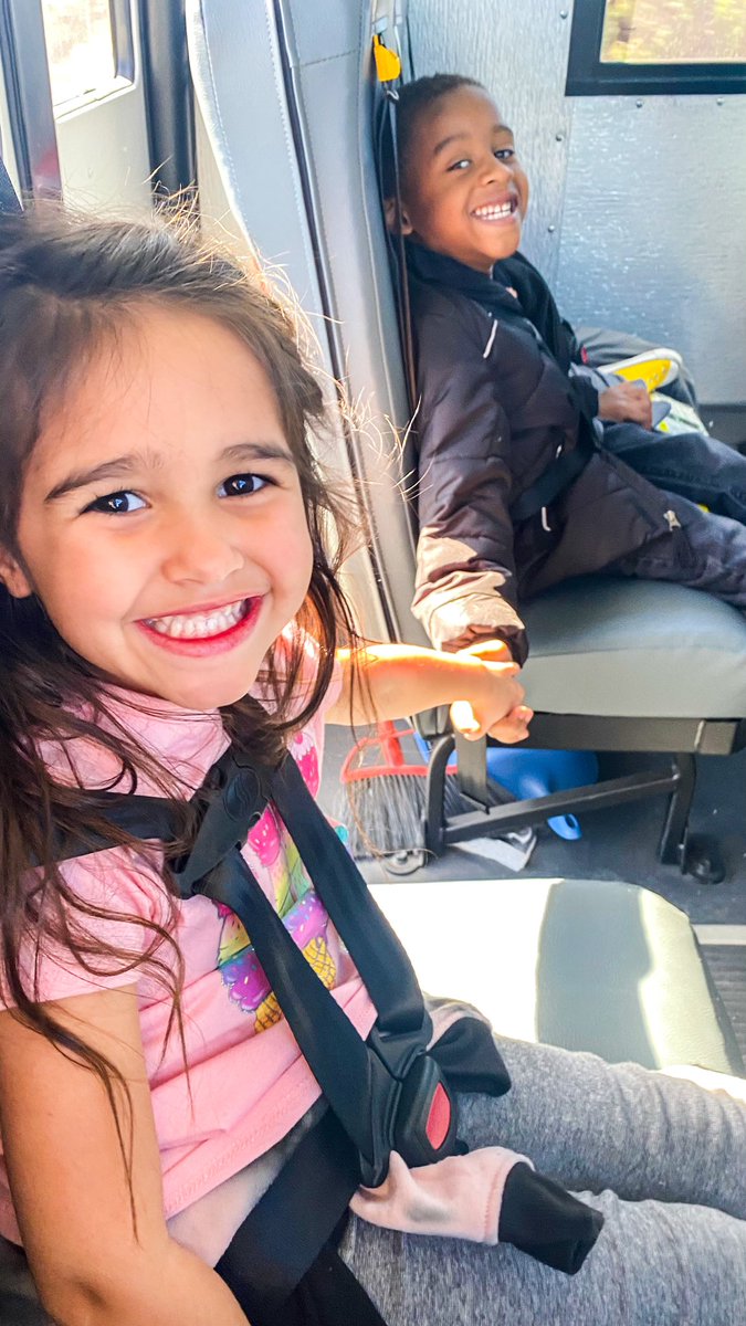 These are the moments I love the most💛