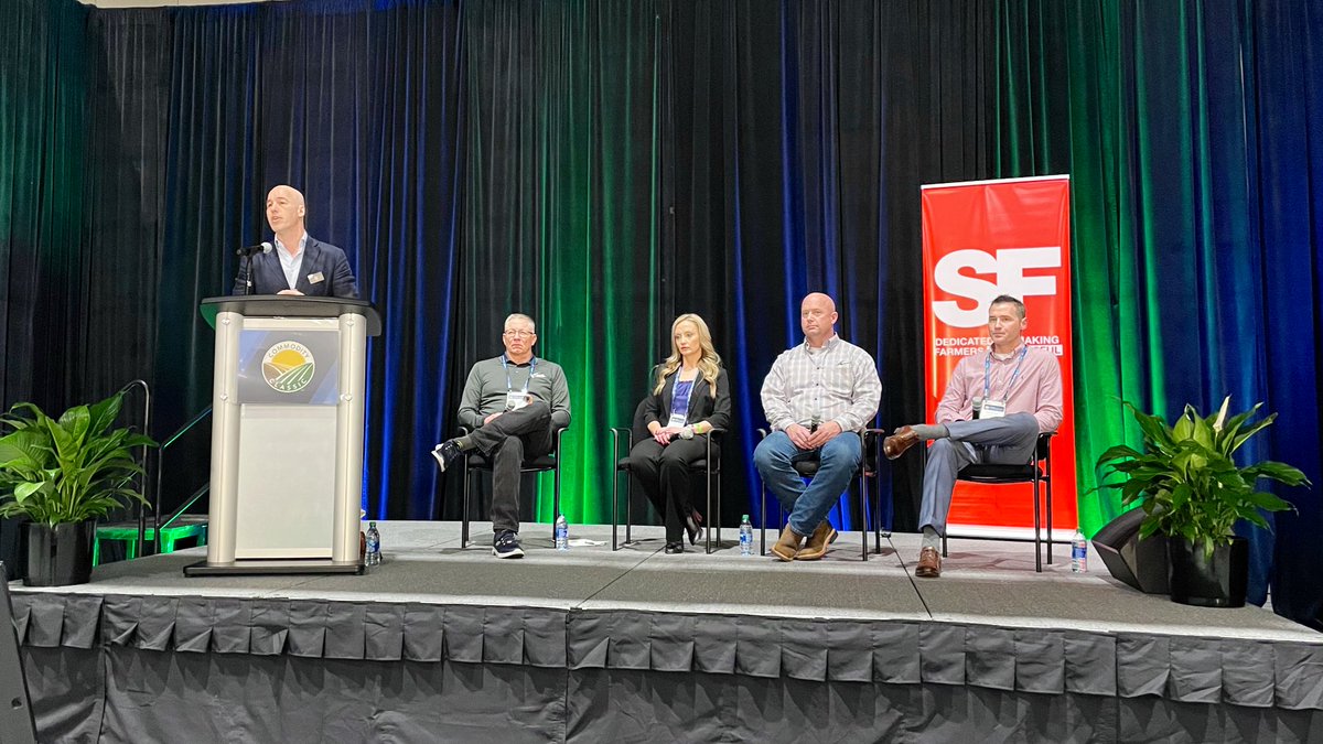 AgoroCarbonUS's tweet photo. Happening now @ComClassic: farmer panel hosted by @SuccessfulFarm discussing “cashing in on carbon.” Our CEO @Alexfbell_ introduces the panel of farmers. #classic22 https://t.co/xZycUkhXRs
