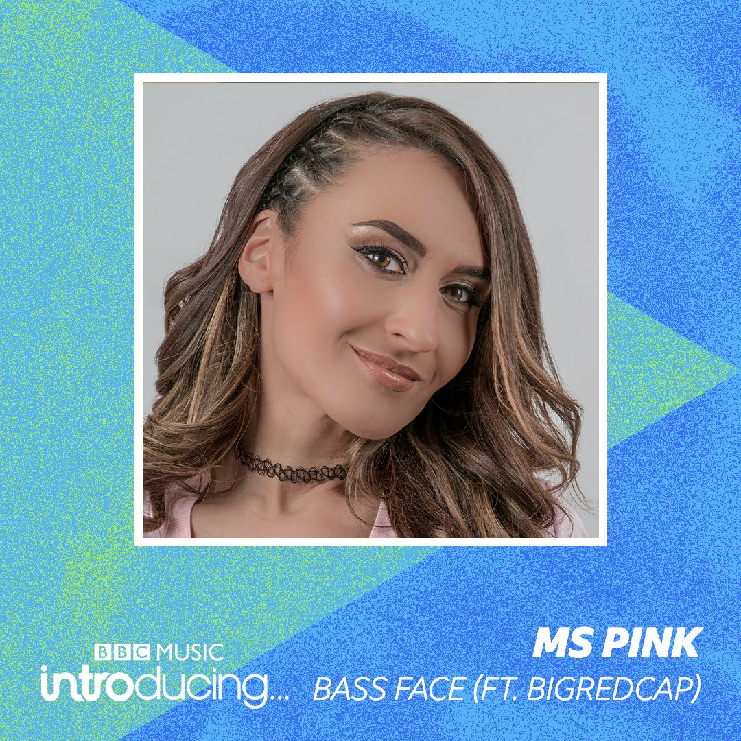 👀 #Shoreham's <a href="/djmspink/">Dj Ms Pink</a> is absolutely massive, get those screw faces ready to meet Bass Face ft. Bigredcap. Now playing on #BBCIntroSussexSurrey <a href="/BBCSussex/">BBC Sussex</a>