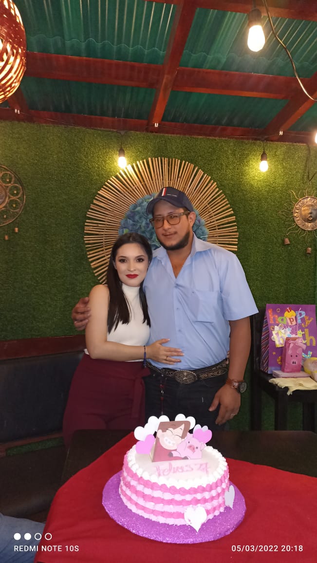 NohemyGonzlez7's tweet photo. @ObregonBer 💞🙏🏻😘 https://t.co/F0yLnfzkof