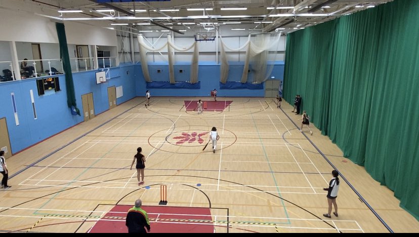 KentCricketDev's tweet photo. Indoor Eights Finals Day 2022 
@AshfordSchool @Sevenoaks_Sport @slcMain @ColfesSchool @kentcollegeuk https://t.co/2vOmUfw4AY