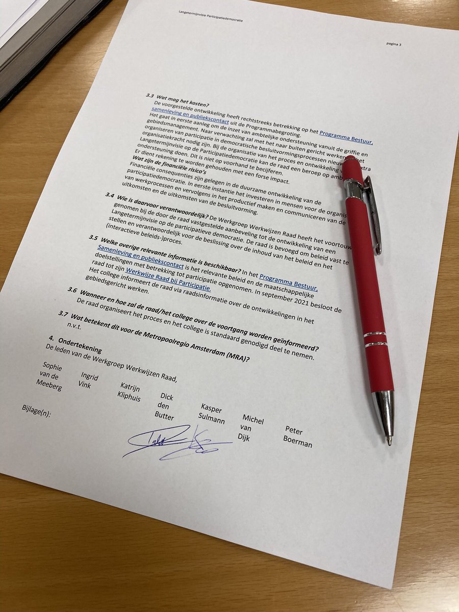 En dan op de laatste donderdagavond in deze raadsperiode mag je een officiële handtekening zetten op een raadsinitiatief <a href="/HlmrRaad/">Gemeenteraad Haarlemmermeer</a> 
#piekenophetjuistemoment