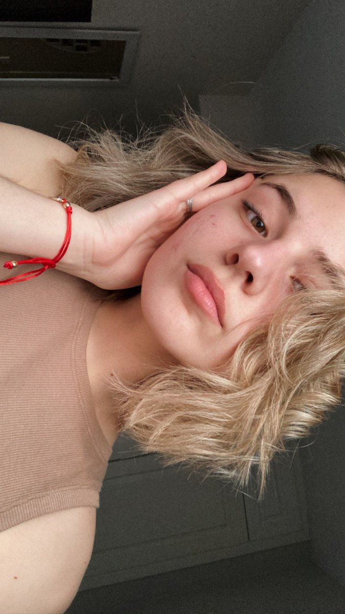 em🧚🏻‍♀️ tweet media