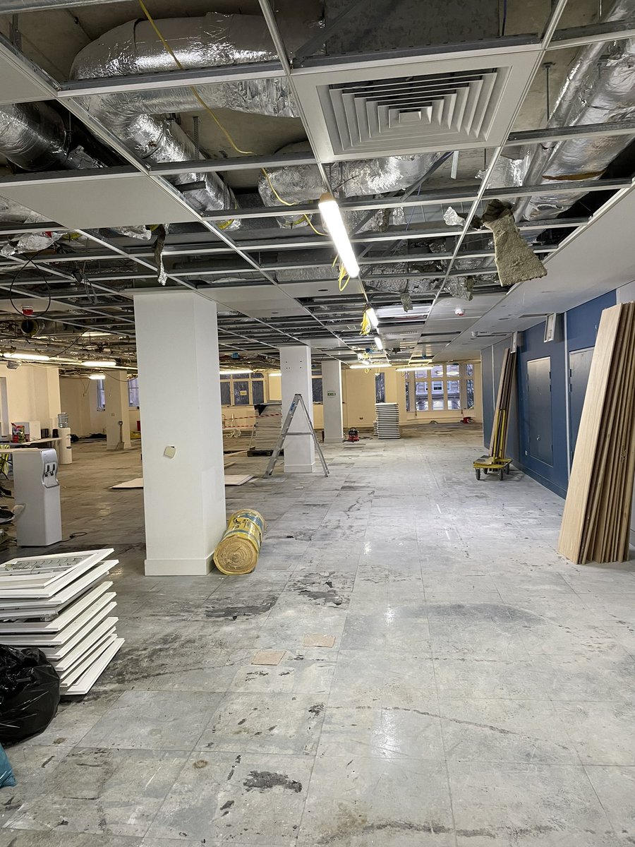 cap_powerdata's tweet image. New project Underway! 

Next phase of works will consist of:

•Relocating underfloor Electraks
•Installing new lighting control system
•Installing New Power &amp;amp; Data
•Installing New Modular &amp;amp; Feature Lighting

#officefitout #Electrical #power #Data #lighting #London #interiors