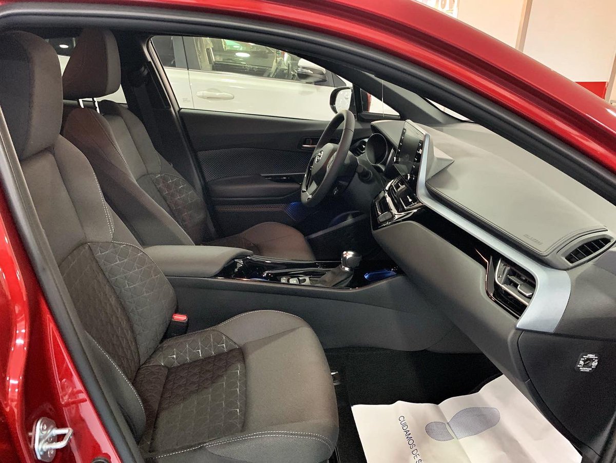 QuieroComprarunCoche tweet media