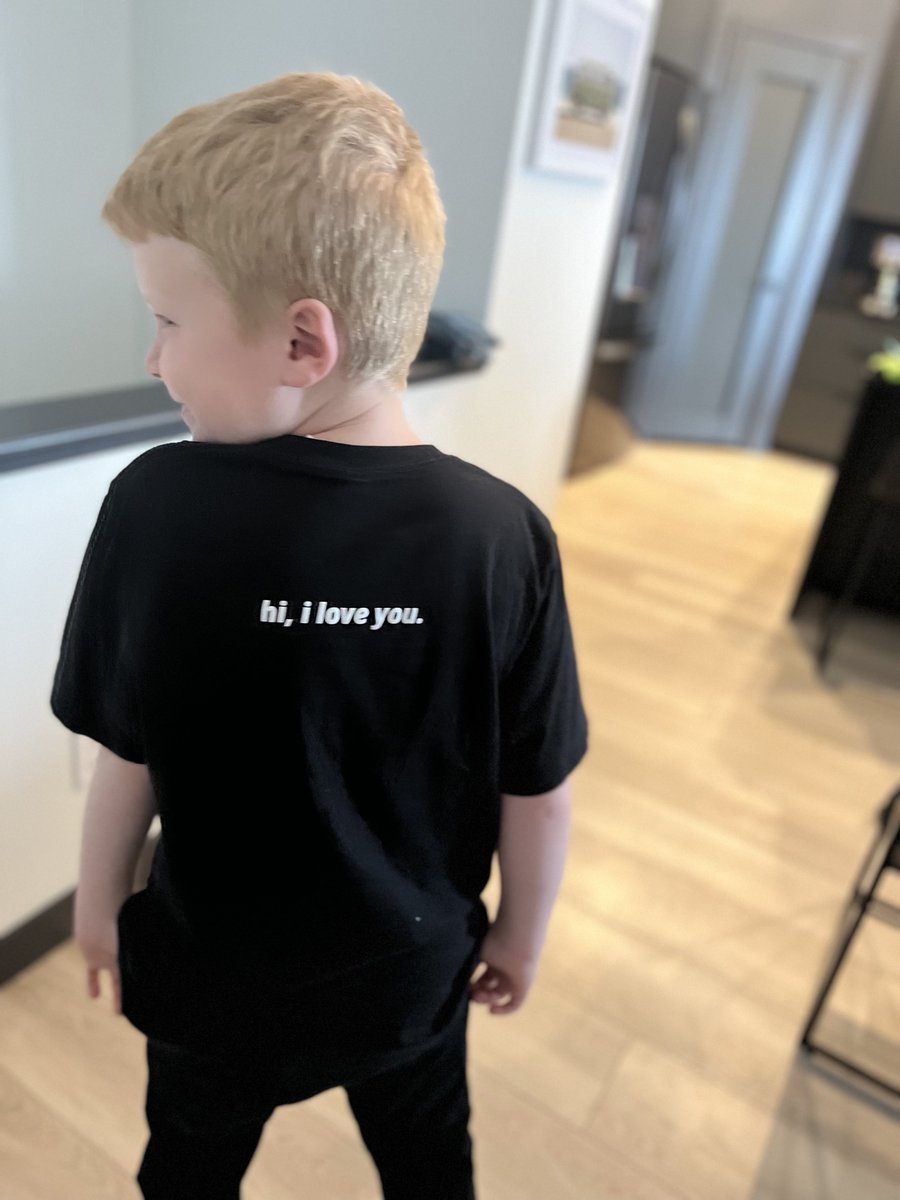 PixelBakeryLNK's tweet photo. have you ever been intimidated by an 8-year-old? #pixelbakery #littlebaker #lincoln #nebraska #designstudio #hiiloveyou https://t.co/joo0tXGFsp