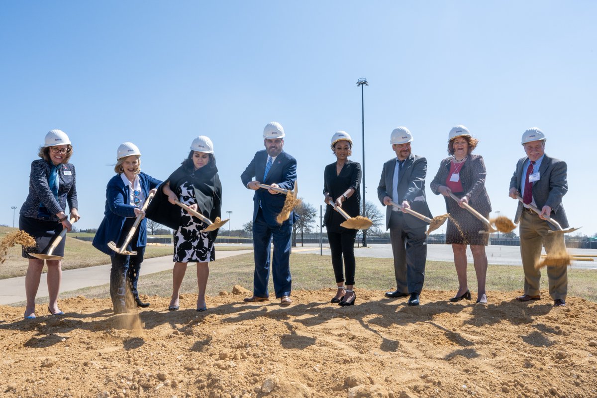 Dallas College tweet media