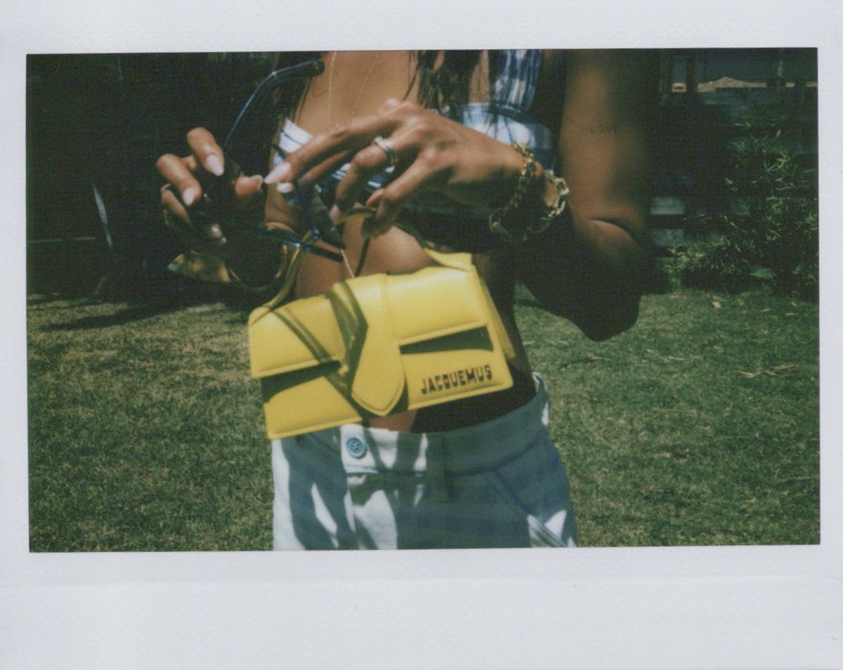 reanna____'s tweet photo. @keliamoniz for @jacquemus #lesplash here in Hawaii 💦📸 #polaroid https://t.co/UKyYJBNxPJ