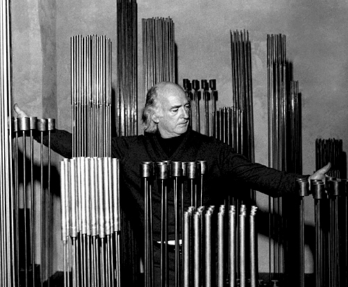 imprec's tweet photo. Today we’re spinning Sonambient records in recognition of Harry Bertoia’s 107th birthday.
Unstruck, Bertoia's sculptures are recognized as fine art. When activated they resonate with the artist's sonic signature. #harrybertoia #sonambient #imprec https://t.co/vfZlIh2FfP