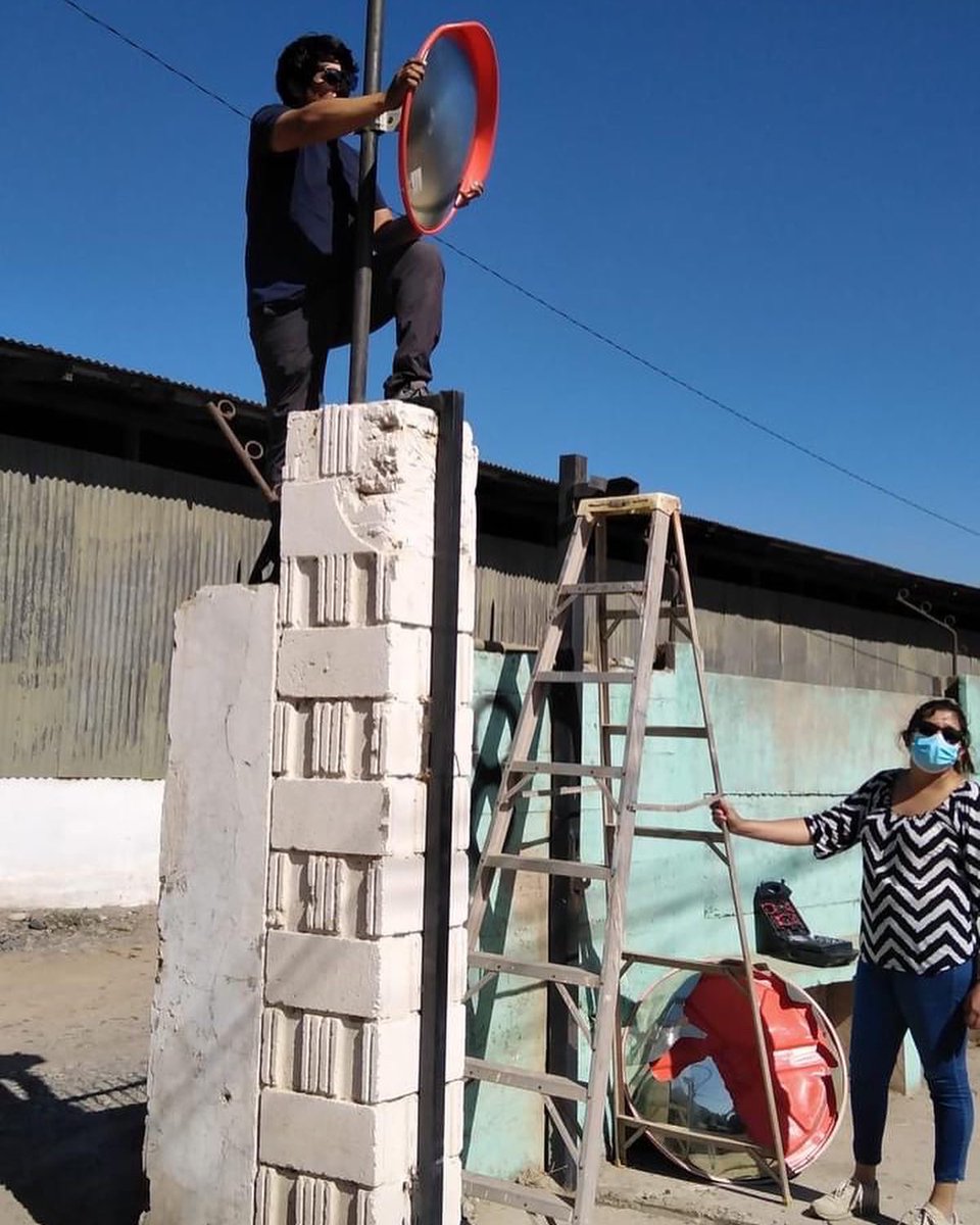 AjiEscuela's tweet photo. #Hijuelas #infoaji #ajiavanza #hijuelasavanza gracias x la #gestión #CGPA @Ajiescuela a Felipe Valencia  #apoderado por #traer e #instalar el nuevo #espejo que no estaba no operativo por daños. #Infinitas #gracias y #ahora #todos a #cuidarlo.
#todosunidosenunasolaalma #AlmaAji https://t.co/6A2aN6N7eB