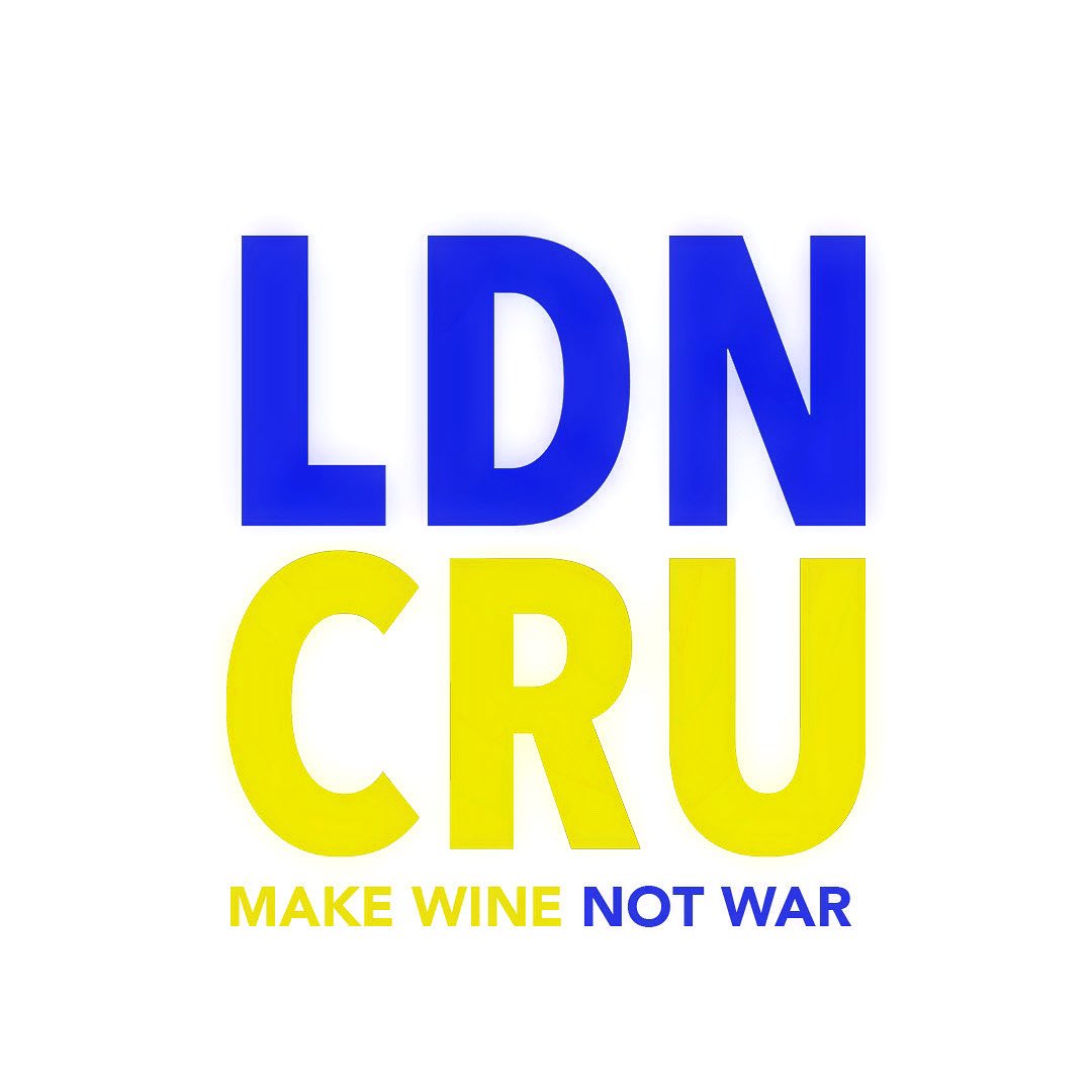 ldnspritz's tweet photo. #nowar #NoWarInUkraine #PeaceInUkraine 💛💙🕊 https://t.co/X1IT5qeJ1J