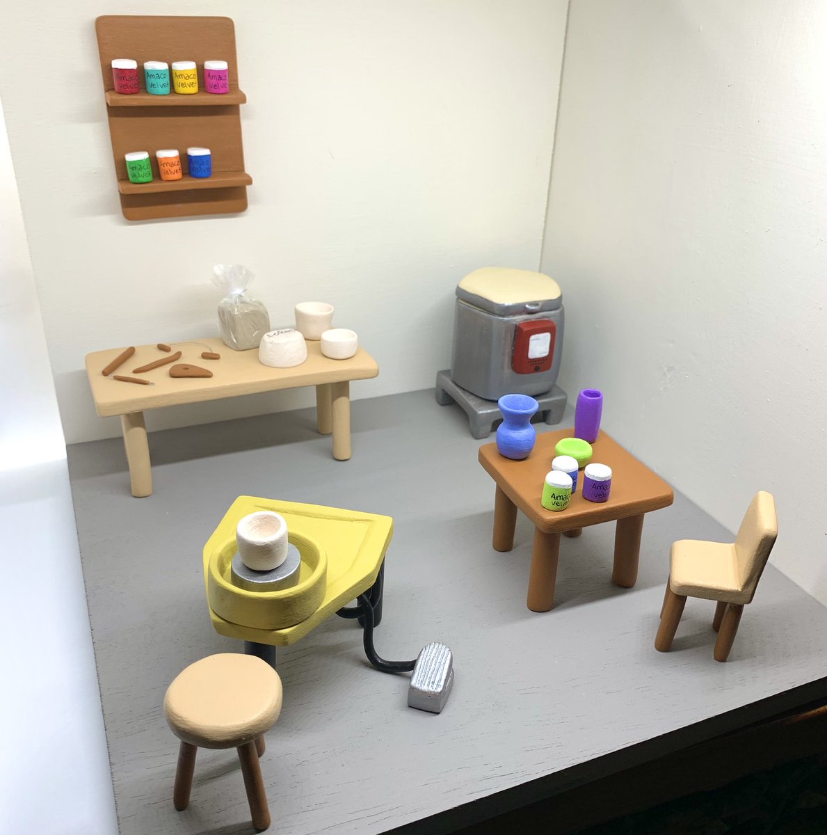 LoRunCeramics tweet media