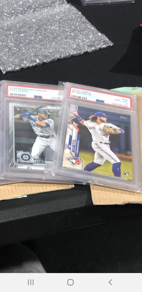 card_jays84's tweet image. ⚾️Beisbol giveaway⚾️
Pushed over 300 followers last night. And baseball is back. Winner picks which slab they would like. 
Bo 8 or Lewis 9. N America only.
RT and like this tweet to be entered.
Must be following. Winner drawn Friday March 11th, 2022 10pm est