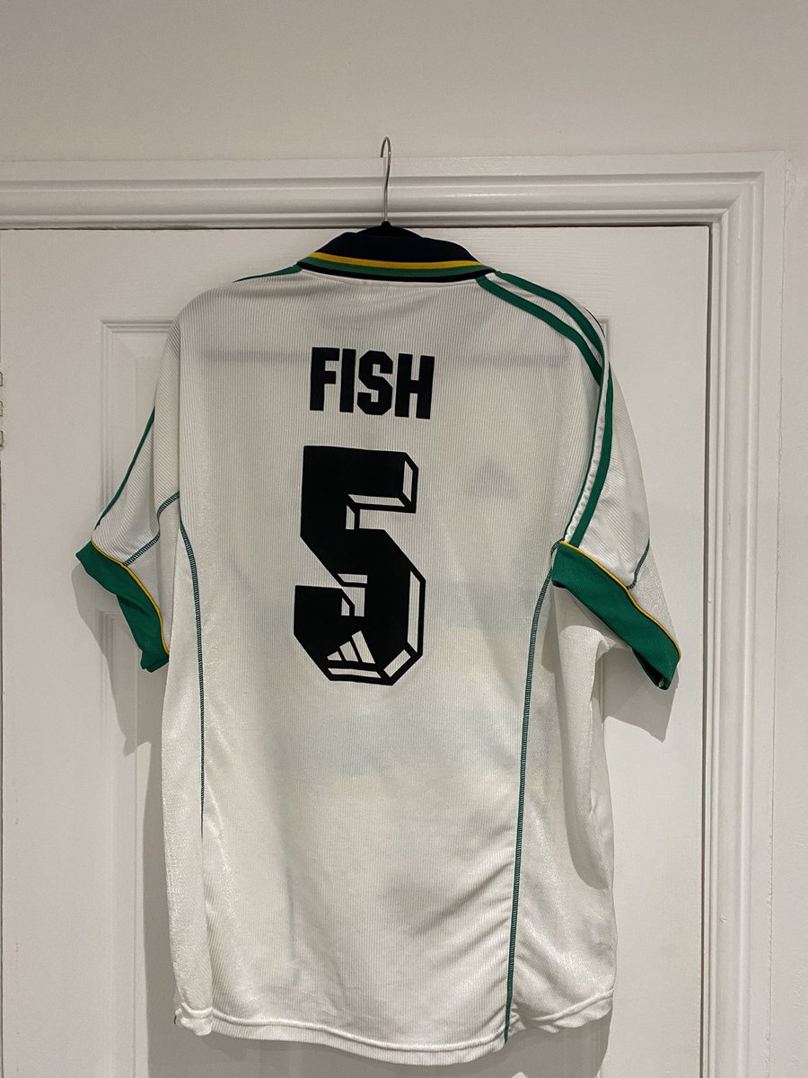 TheRealShirt_'s tweet photo. Nothing much to do so here is my match worn Mark Fish South Africa jersey ππΌ #Markfish #southafrica #FootballJersey https://t.co/sd1ihBbHif