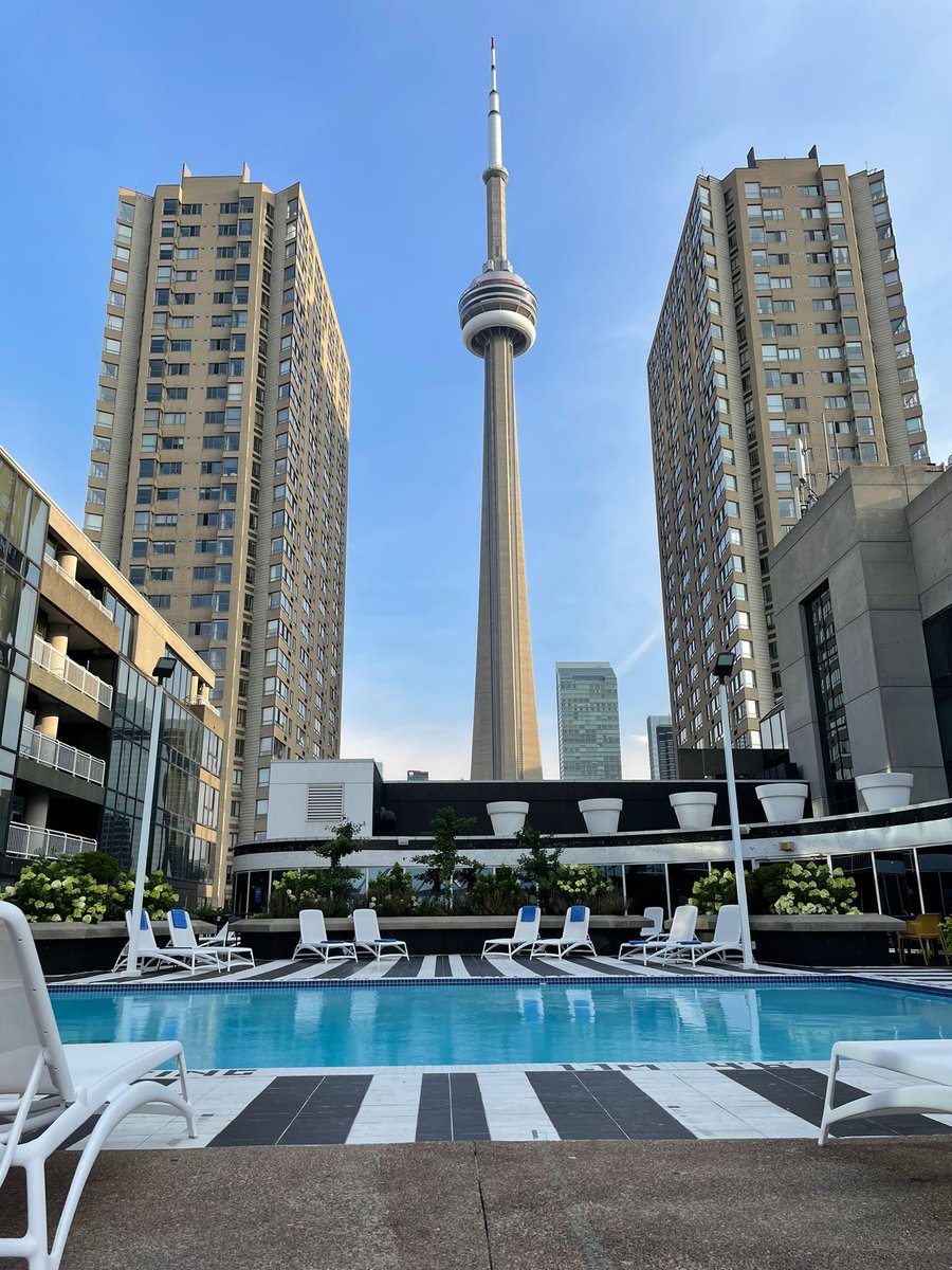 radissonbluTO's tweet photo. #TBT to summer...is it pool season yet? https://t.co/j0gFLClM5g