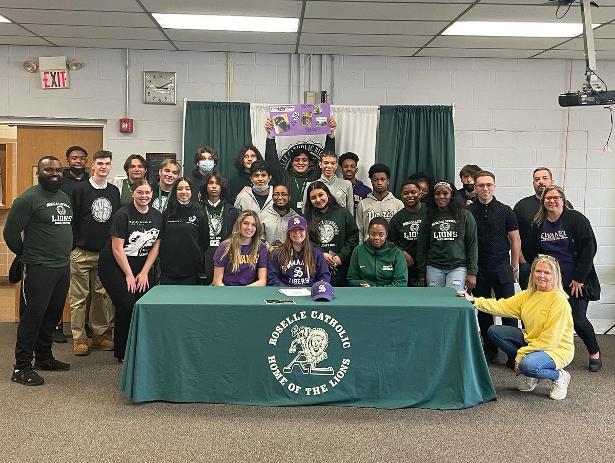 RCLionsDen's tweet photo. Congratulations to Senior Emma Howlett who committed to Sewanee: The University of the South, where Emma will compete on their Track and Field Team.  Emma has emerged as a captain on the RC Track teams, and her leadership, talent, and dedication will be missed.  #GoLions https://t.co/BAEd8PGJya