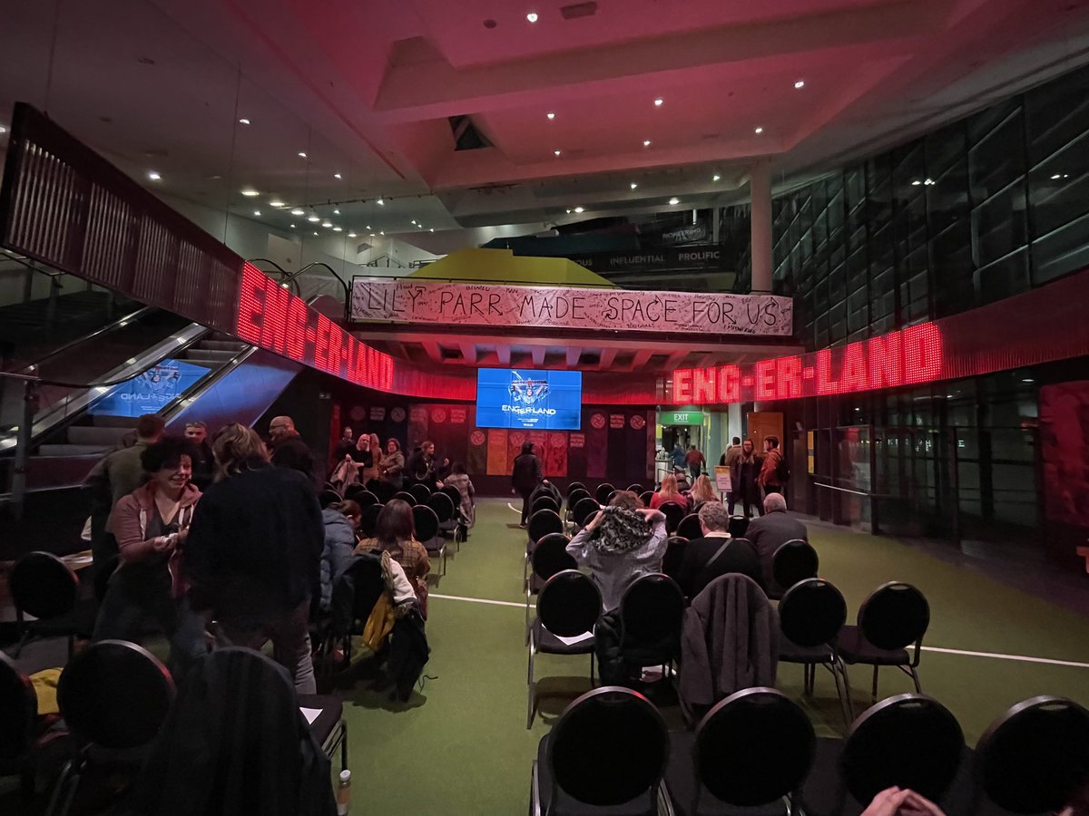 Sanny_Rudra's tweet photo. 📸 The curtain may have closed but the story will say with me -  @HannahKumari’s brilliant Eng-er-land play.

A one-woman-show set in ‘97 about a Coventry City &amp; England fan that took me back to my youth but echoes present day.

@FootballMuseum @WoLaboratory #Engerlandplay #PUSB https://t.co/LFUsxFuAWm