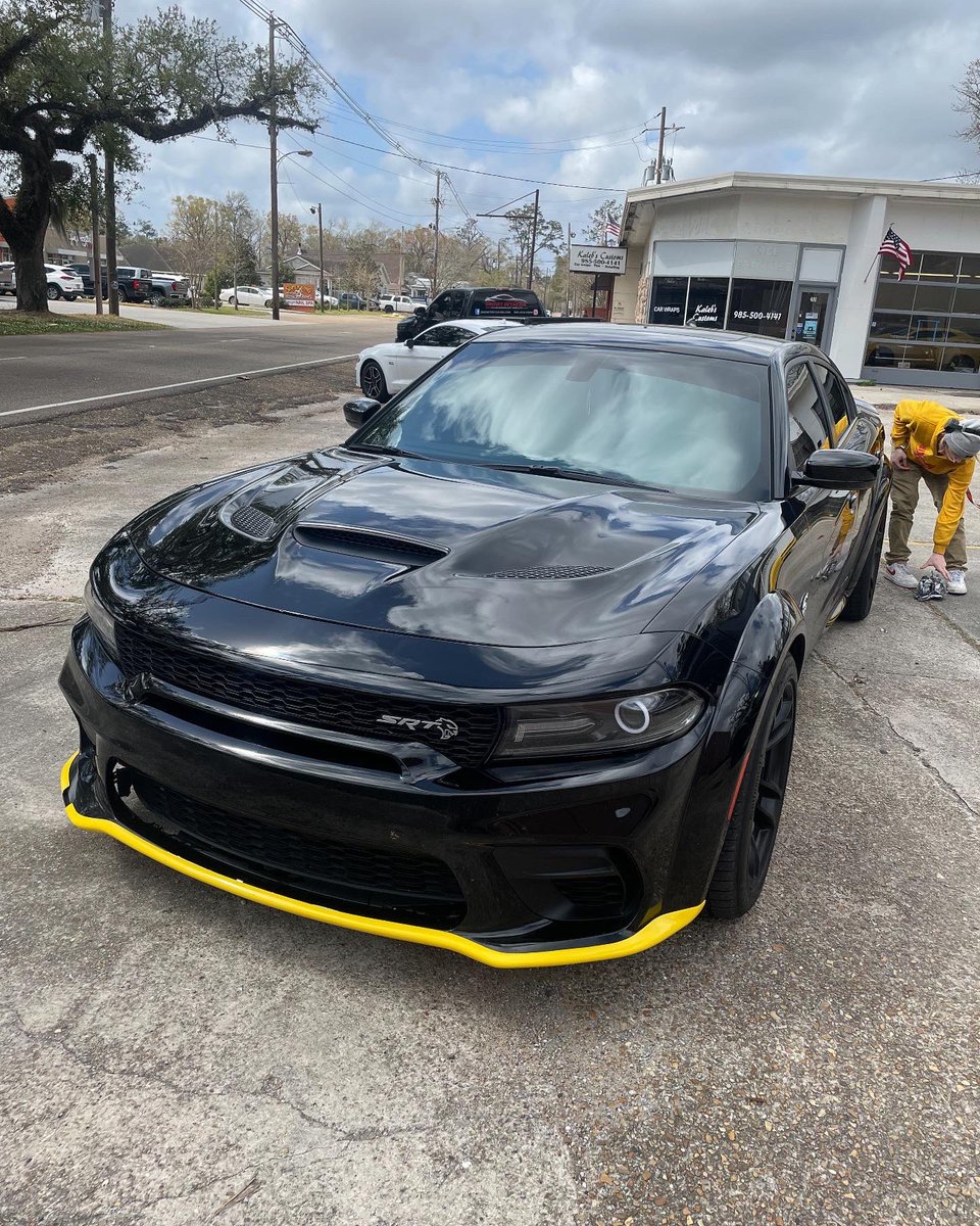 YouKnowWho_22's tweet photo. IMA JUST LET THE WORK SPEAK FOR ITSELF ‼️
HALF AND HALF 🔥
COME SEE ME AT KALEB CUSTOMS https://t.co/cPXw7tcPzA