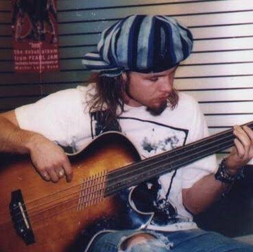 Happy 59th birthday to grunge king jeff ament<3 