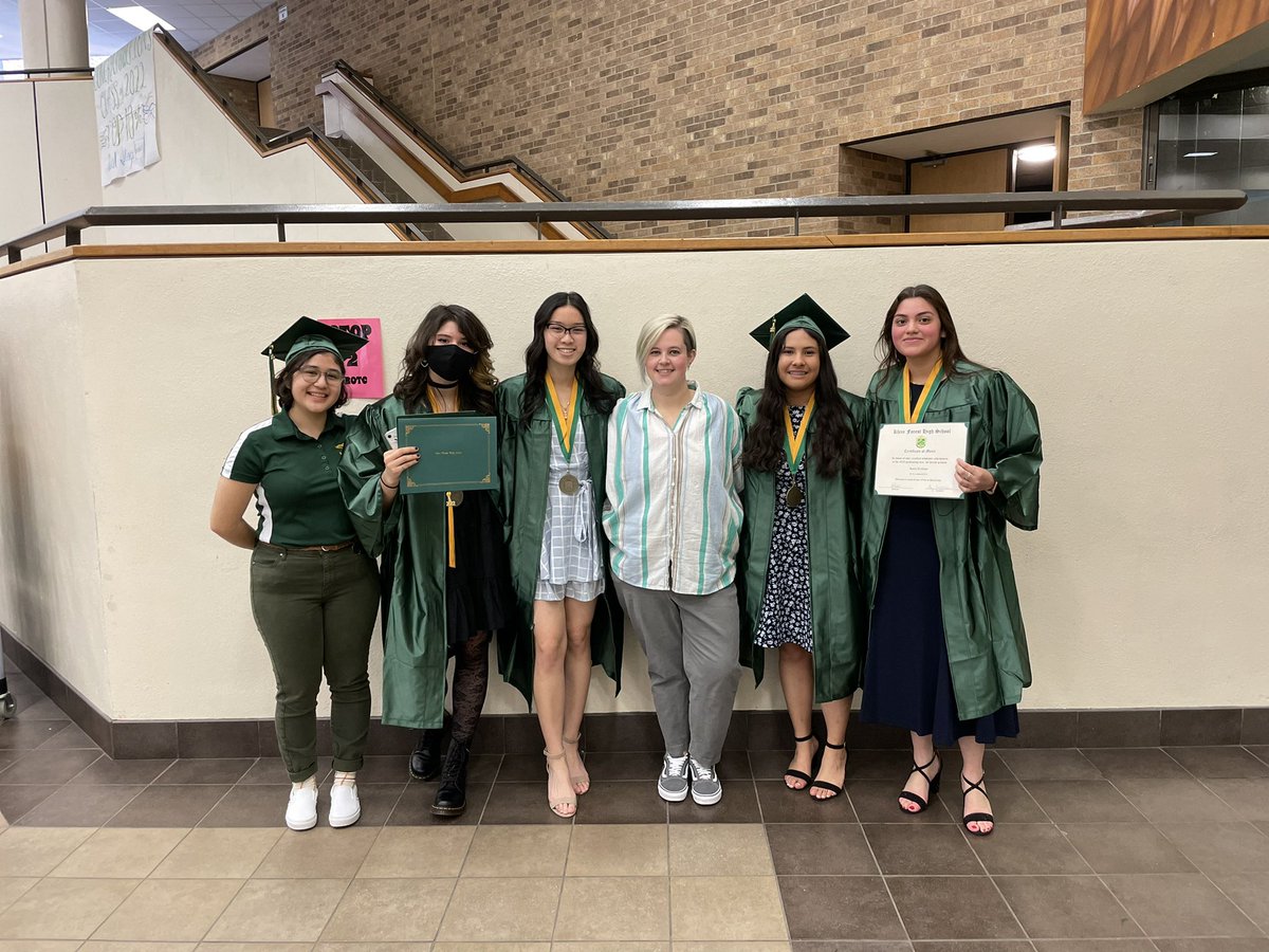 KF National Honor Society tweet media