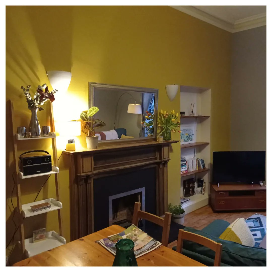 GeerafDecorator's tweet image. 👩‍🎨Inspiring transformation from intense and energetic red to calm and relaxing taupe and yellow 👩‍🎨

🎨Using designer eco-friendly #lickpaint on this project🎨