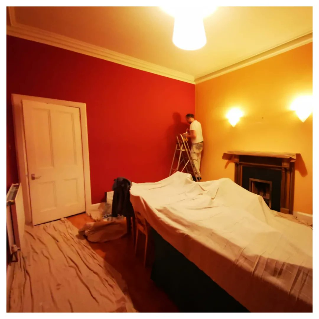 GeerafDecorator's tweet image. 👩‍🎨Inspiring transformation from intense and energetic red to calm and relaxing taupe and yellow 👩‍🎨

🎨Using designer eco-friendly #lickpaint on this project🎨