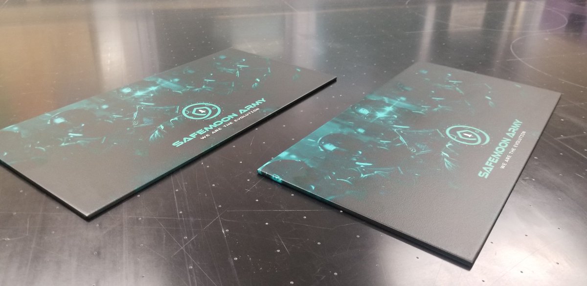 Solid_Primal's tweet photo. #SAFEMOONARMY Its time for another #SAFEMOON Giveaway. 2 of my one of a kind Powdercoated aluminum panels to 2 lucky winners that follow me, retweet, like and comment. Must Live in USA or pay for ur own shipping. The 2 comments with most likes wins.  
@KeveHeavy @SFMoon_RO_GOTTI https://t.co/Cu0RqRBTsO