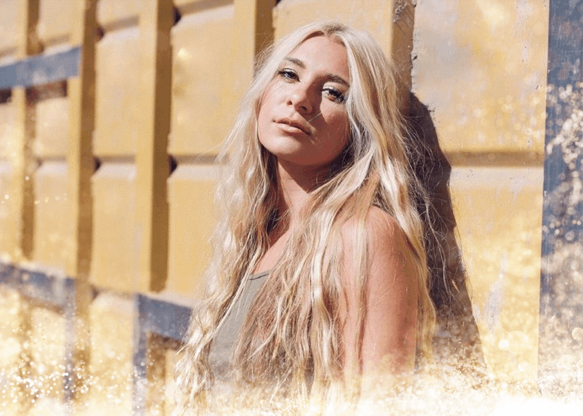 Applause_us's tweet photo. ✨An Evening With Julia Cole (@JuliaColeMusic)✨

Tonight at 7 PM PST we welcome the Houston-based country artist Julia Cole to Applause!

RSVP your free ticket here: https://t.co/M21JpwNVO4 https://t.co/OTeJl4Aace