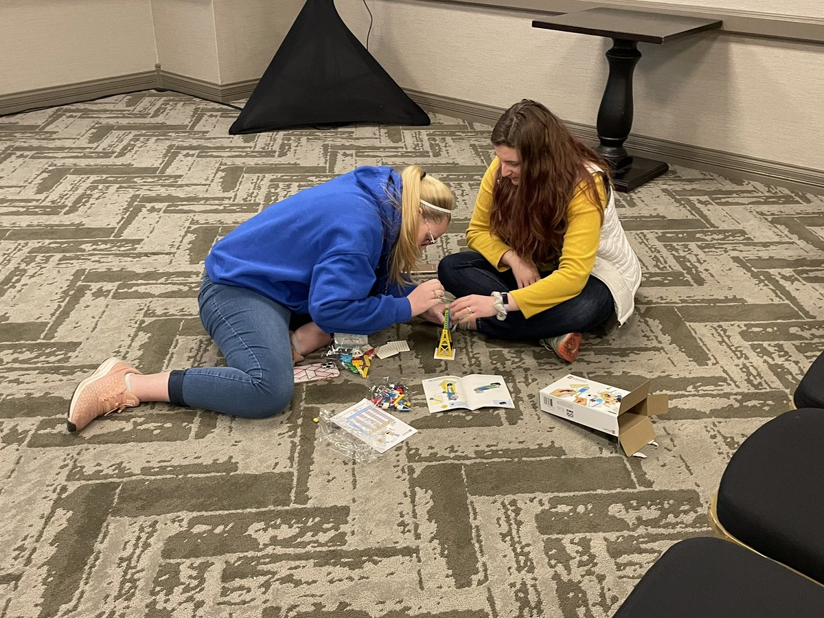 Another fun day at #KySTE2022 with @LEGO_Education #BricQMotion and #MarchMadness! #learningthroughplay #joyful @AlyshaRomain
