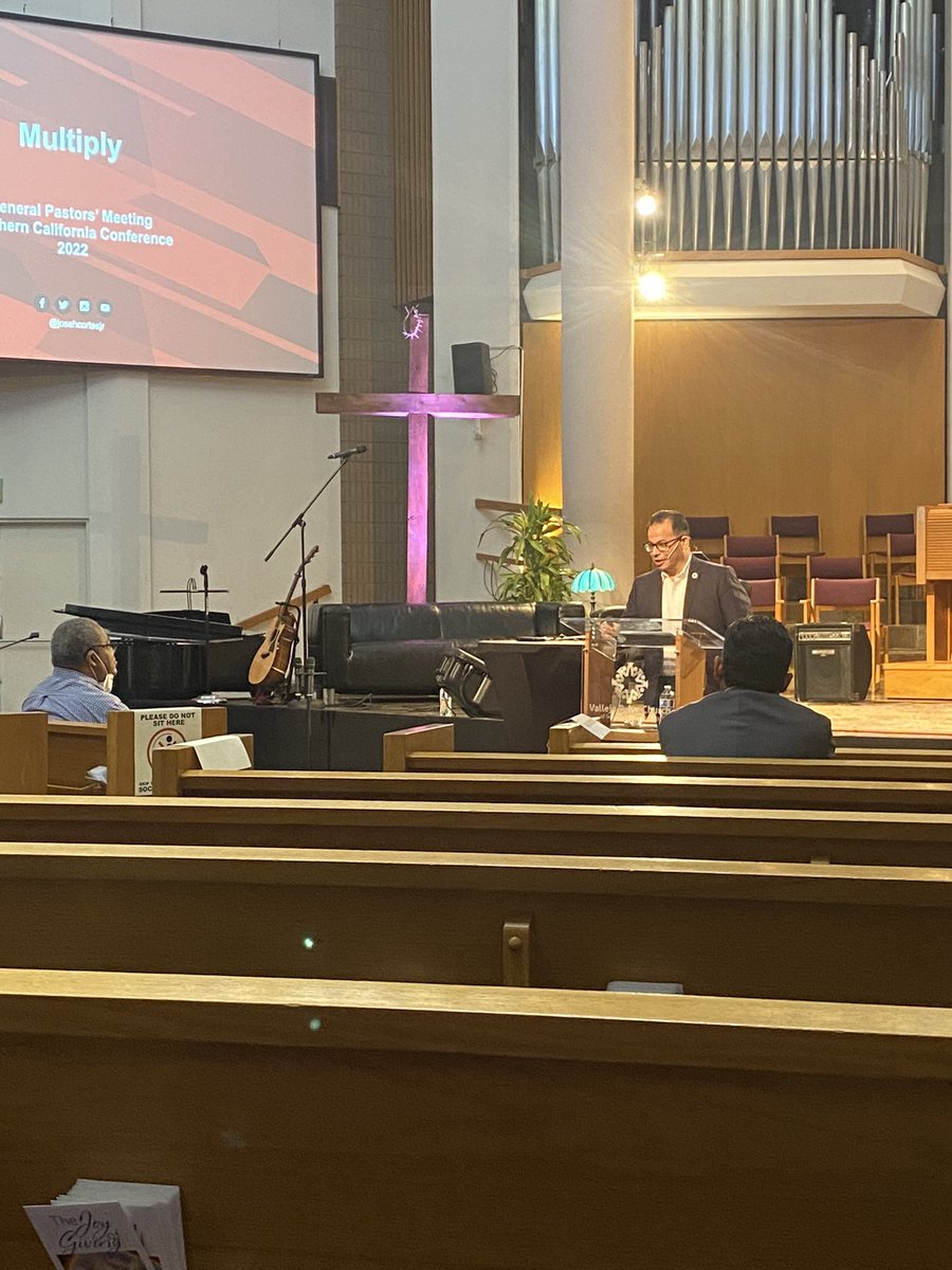 EmilCab's tweet photo. Pastor Cortes Jr. In our SCC general pastors meeting. @josehcortesjr @NADpastors https://t.co/QZkwVmpk0U