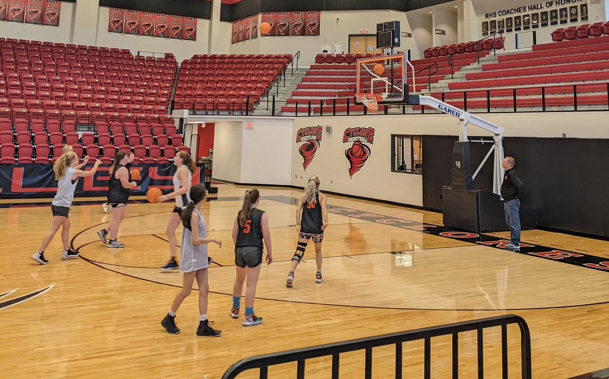 "It's been a super special year. Winning this last game would be icing on the cake."

<a href="/Bschlute/">Brandon Schluterman</a> and the Lamar Lady Warriors have faced adversity on and off the court this season but are ready for ultimate test Saturday. I'll have a story ahead of their 3A title game
#ARpreps