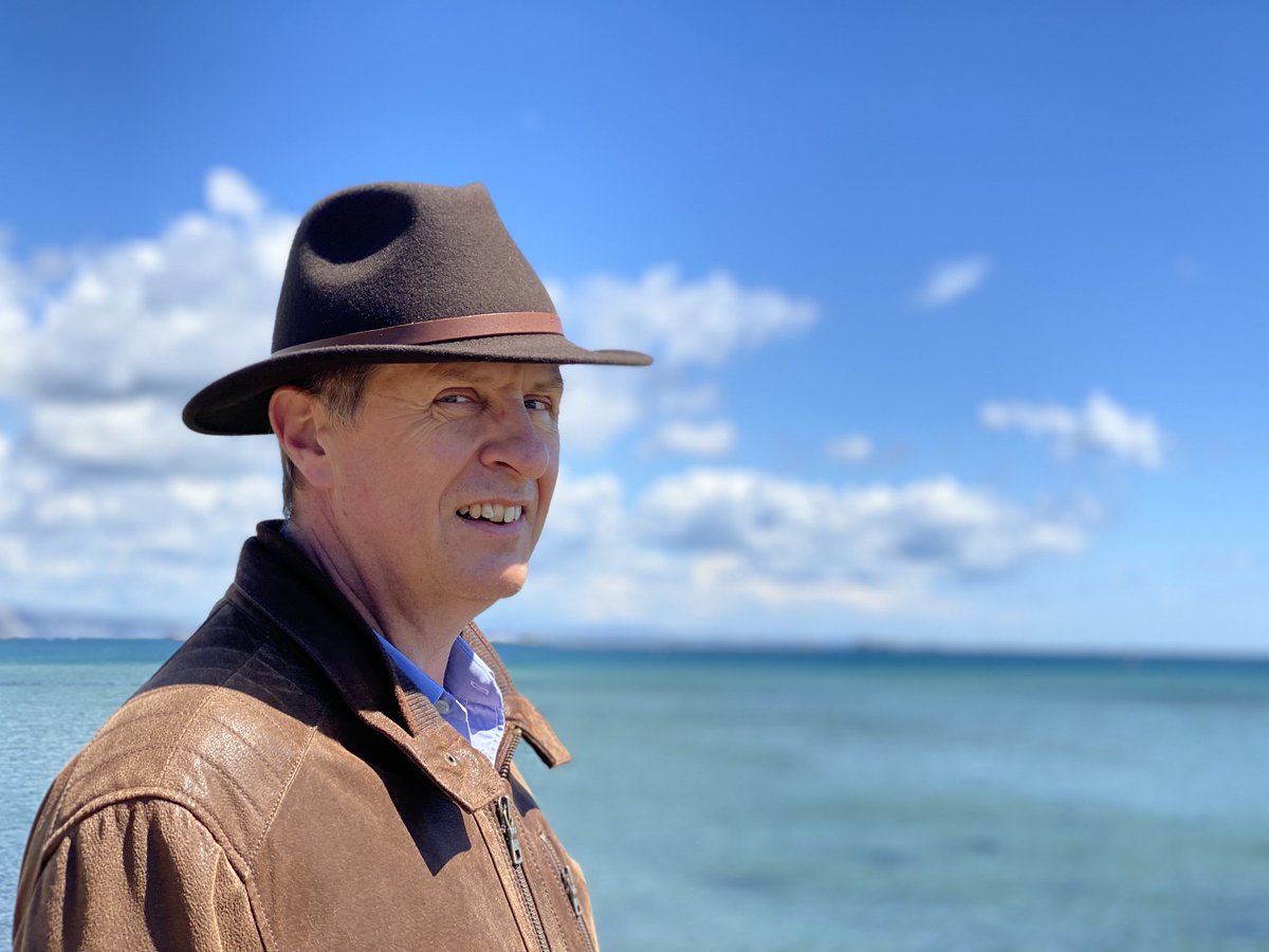 Andrew Knowles - Copywriter tweet media