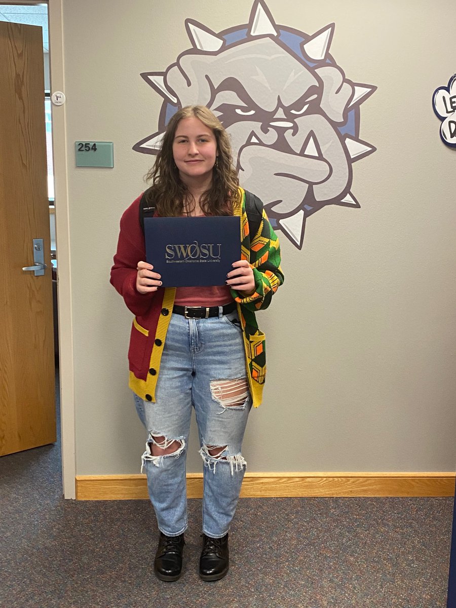 SWOSUSupport's tweet image. 🎉🎊!! Congratulations !!🎊🎉 to Baylee Lenon, the winner of yesterday&apos;s Wednesday Wisdom $500 Scholarship! 

If you&apos;d like the chance to learn and win big like Baylee, attend our next Wednesday Wisdom over Graduation &amp;amp; Grad School on March 23rd @ 3PM in Stafford 235.