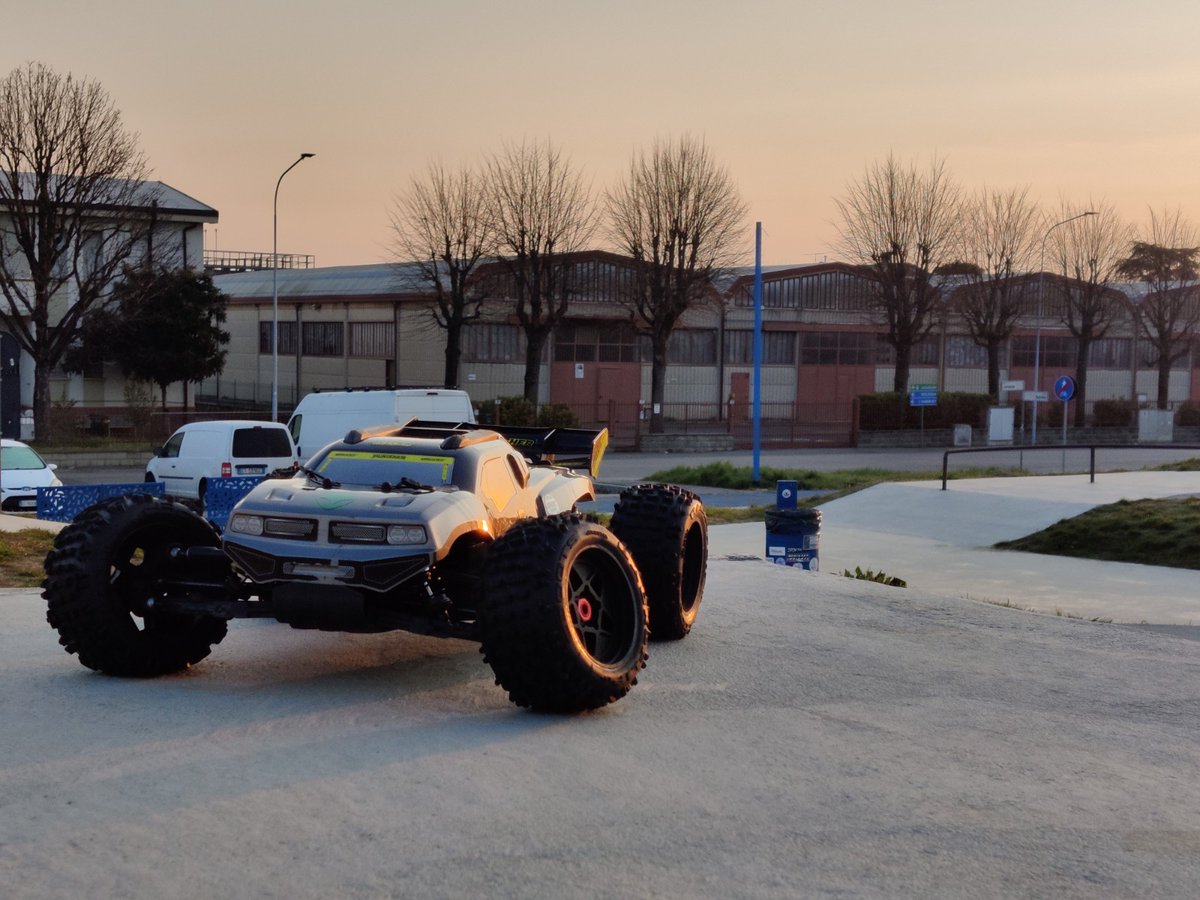 DrrcStunt's tweet photo. #TeamCorally #teamcorallyworld
Spectacular Team Corally Puniscer xp 6s 😍💪🚀
🔍 DRRC Stunt 🔎 Subscribe & Follow us
- You tube Channel:
👉 https://t.co/6F2ZnKxd9V
👉 https://t.co/6F2ZnKxd9V https://t.co/u4dpsSShZz