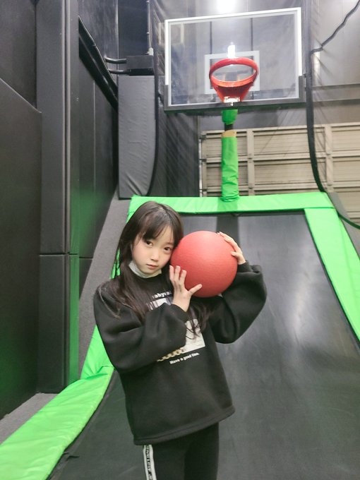 松田かれんのTwitter画像32