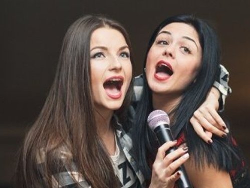 RetroroomL's tweet image. Karaoke tonight at 8pm until late!!!!