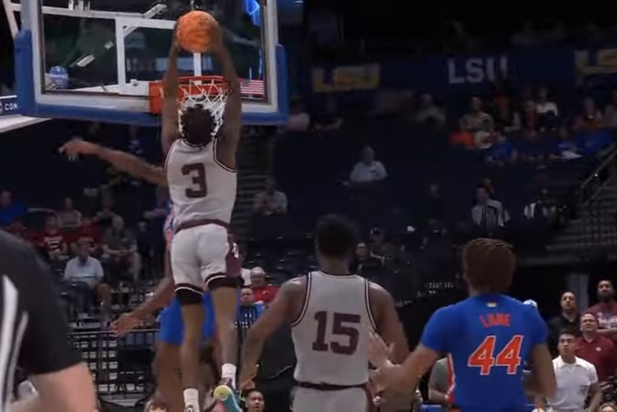 R_Brauninger's tweet photo. Isaiah Spiller 🤝 Quenton Jackson 

      Putting Gators on a poster https://t.co/FOojlcsIN2